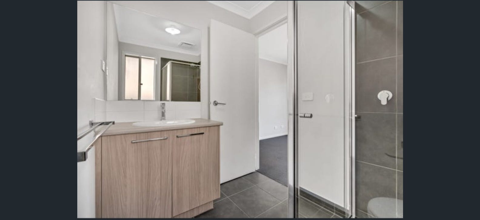 10 Kinkora Avenue, Mickleham, Vic 3064 - Image 2