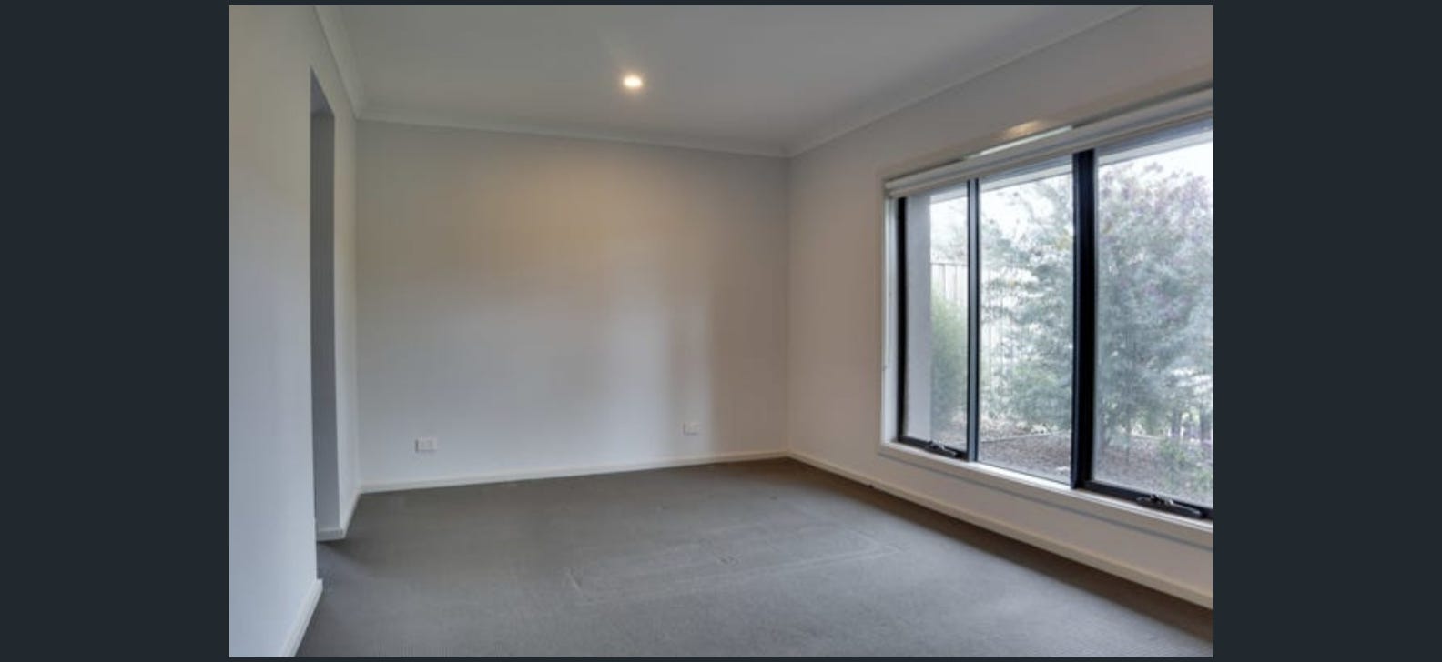 9 Jolimont Avenue, Mickleham, Vic 3064 - Image 2