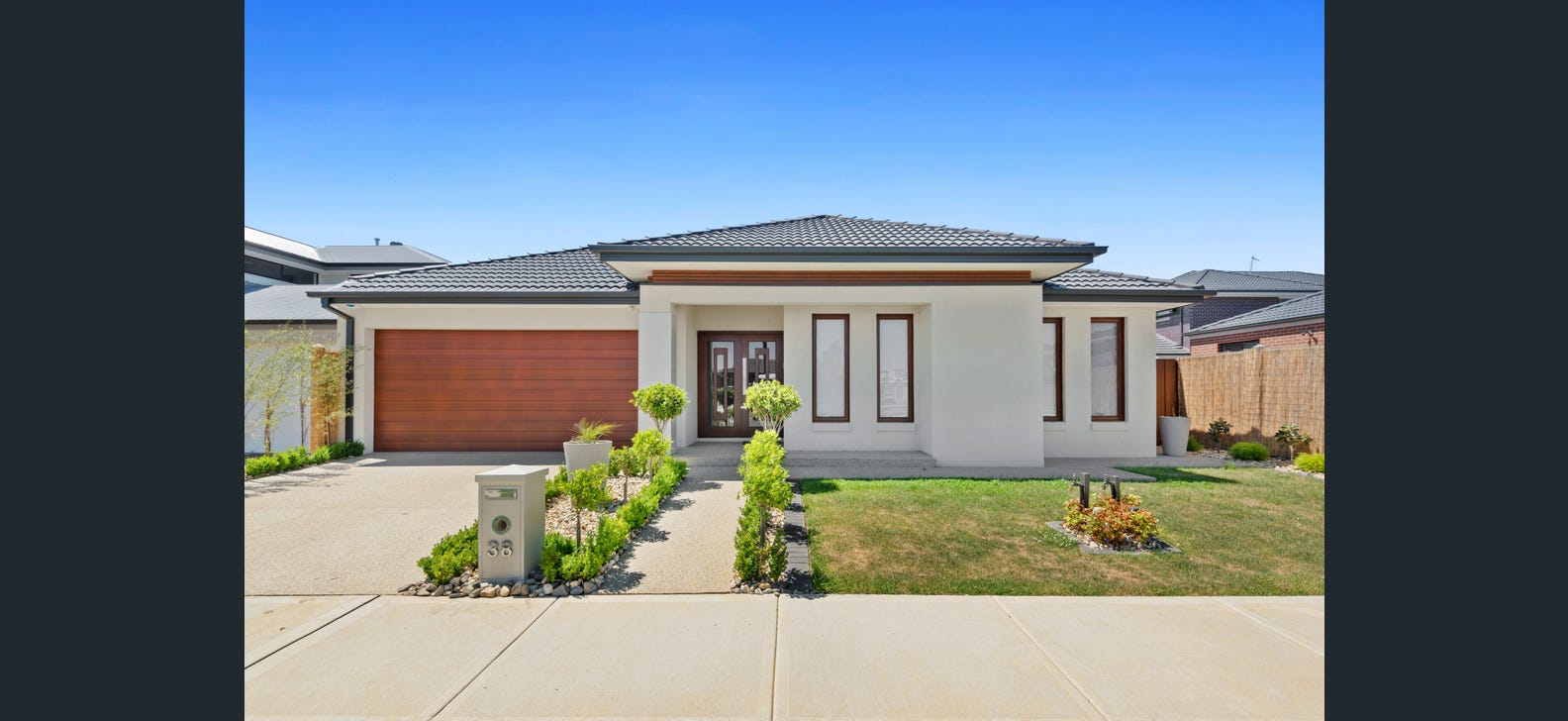 38 St Georges Blvd, Mickleham, Vic 3064