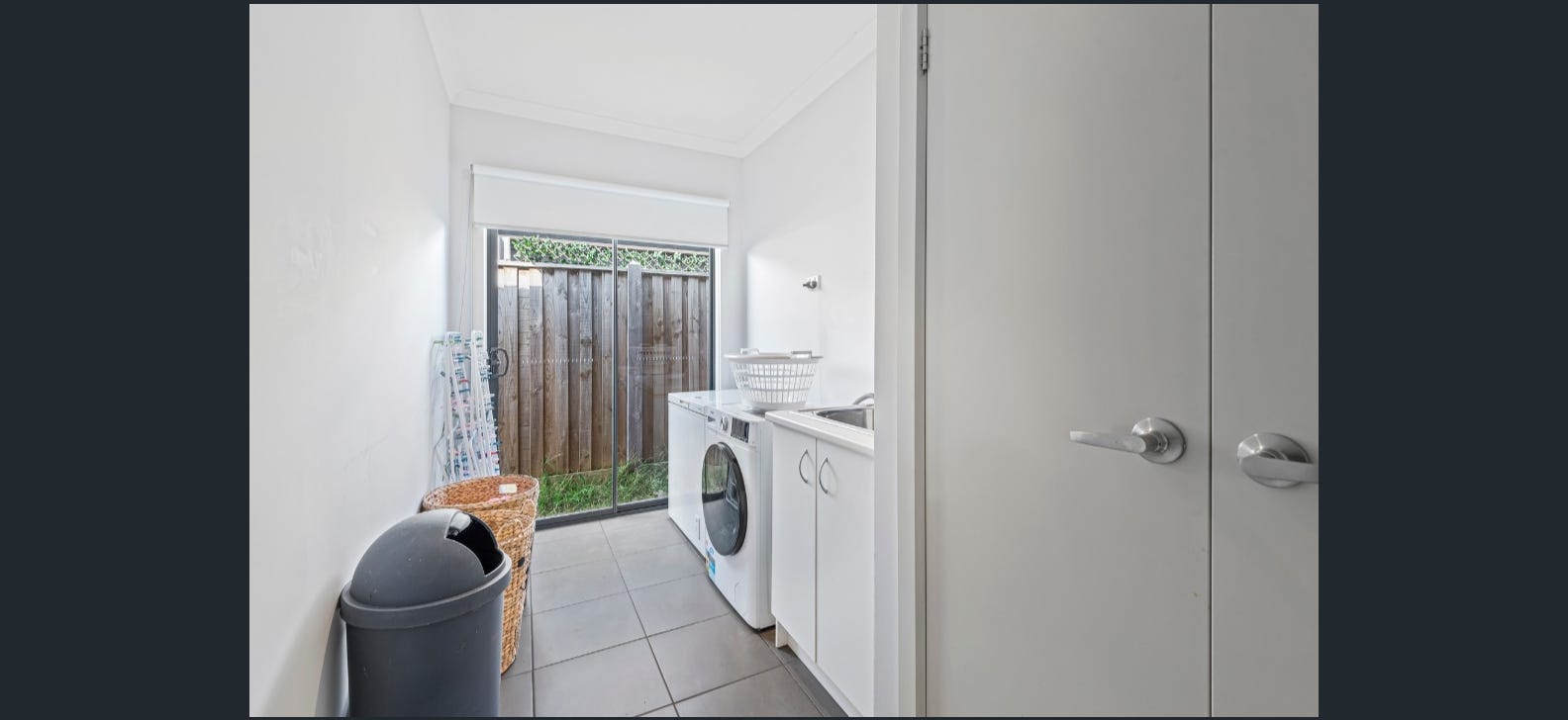 9 Jolimont Avenue, Mickleham, Vic 3064 - Image 13