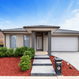 13 Selkirk Way, Mickleham, Vic 3064