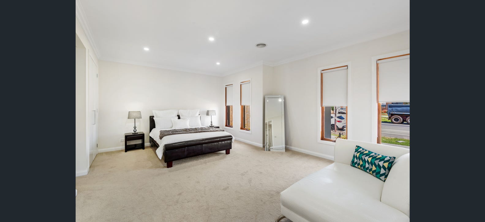 38 St Georges Blvd, Mickleham, Vic 3064 - Image 11