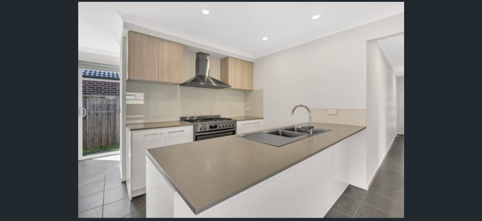 10 Kinkora Avenue, Mickleham, Vic 3064 - Image 4
