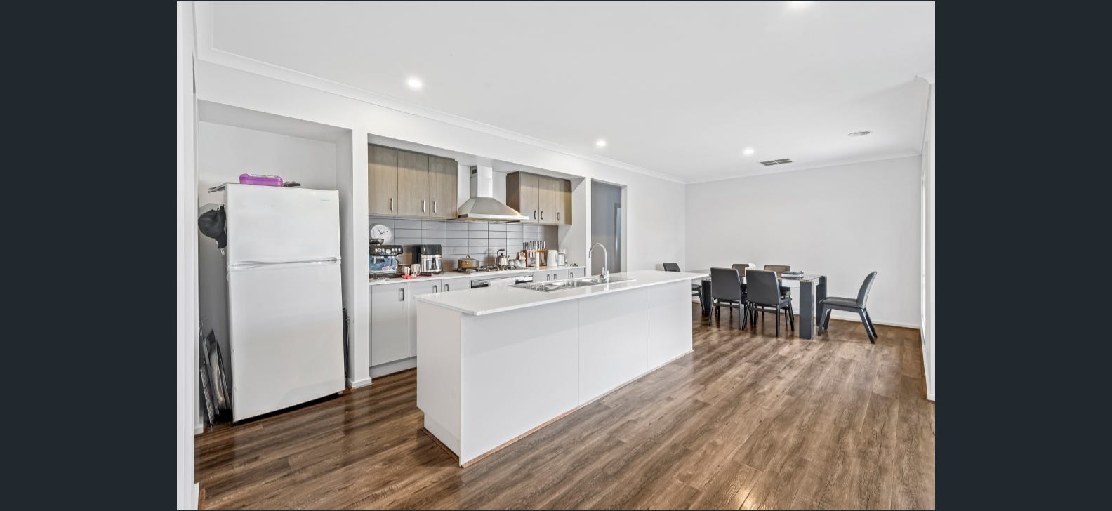 9 Jolimont Avenue, Mickleham, Vic 3064 - Image 5