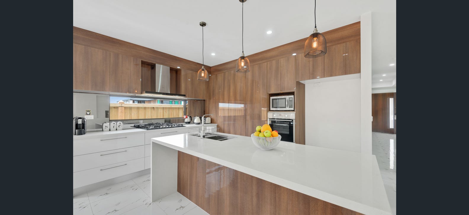 31 Goldington Street, Mickleham, Vic 3064 - Image 7
