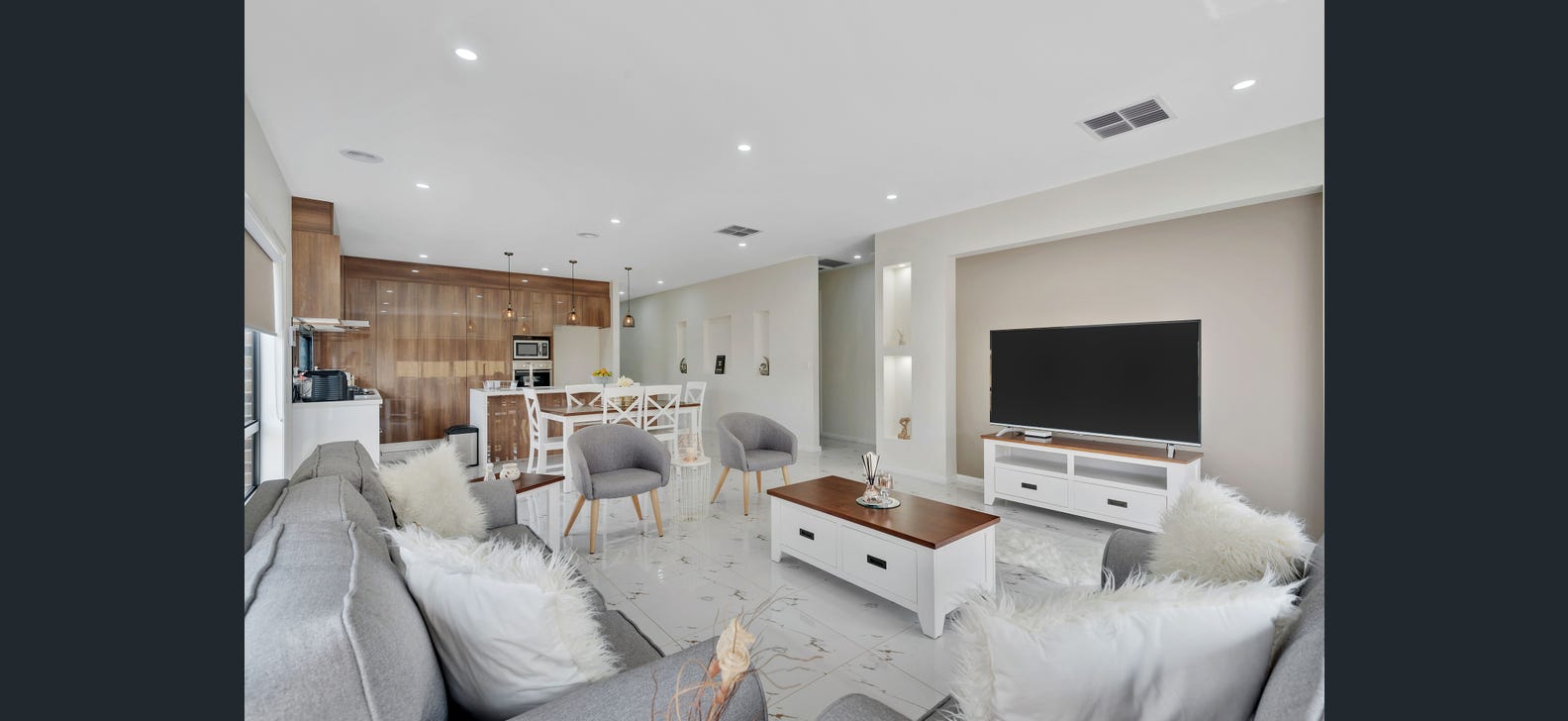31 Goldington Street, Mickleham, Vic 3064 - Image 9