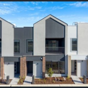35 Coronation Walk, Kalkallo, Vic 3064